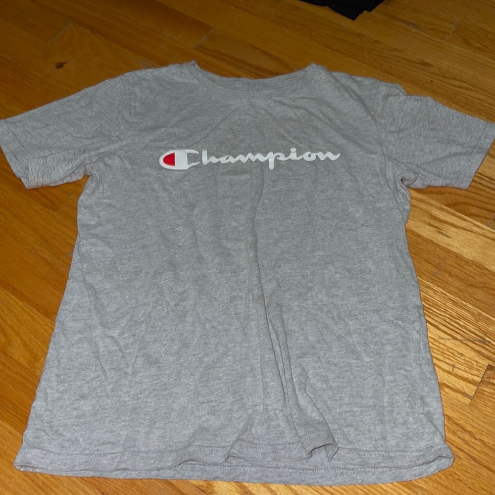 Champion T-shirt